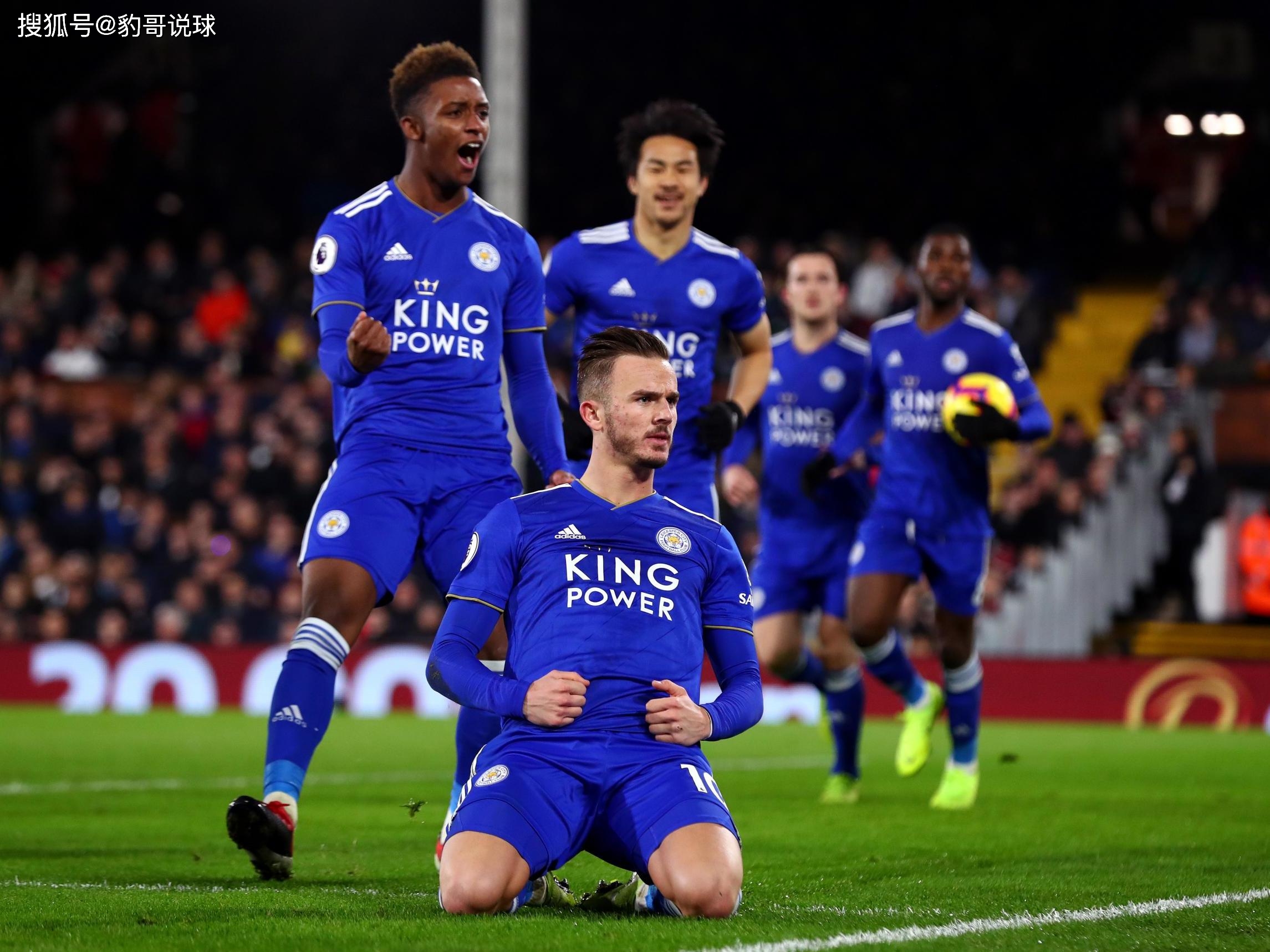 两人曾在多 两人曾在多